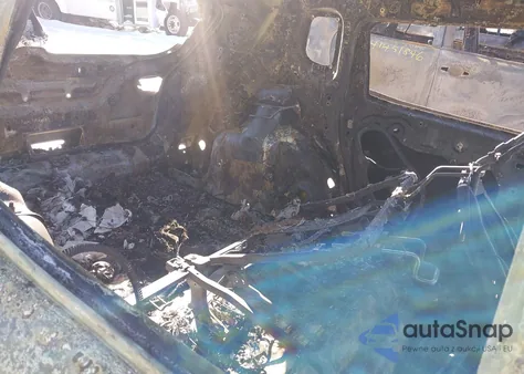 2019 Jeep Compass Latitude 4X4 z USA, uszkodzony, nr VIN 3C4NJDBB3KT760907